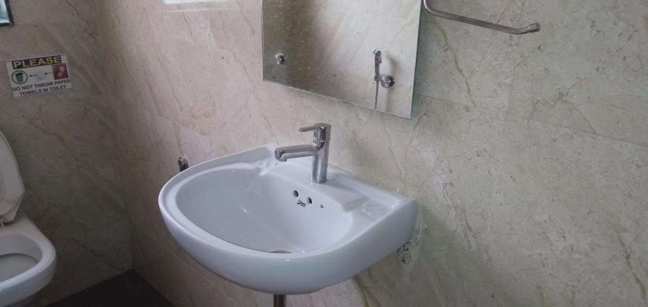 Hotel White House Pune Zewnętrze zdjęcie