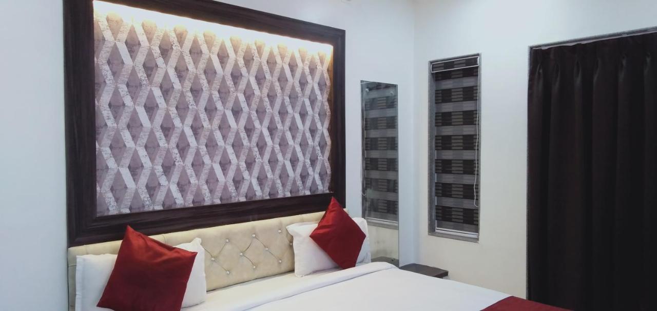 Hotel White House Pune Zewnętrze zdjęcie